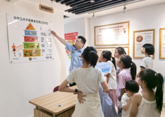 <b>认实进修握笔笔技巧</b>